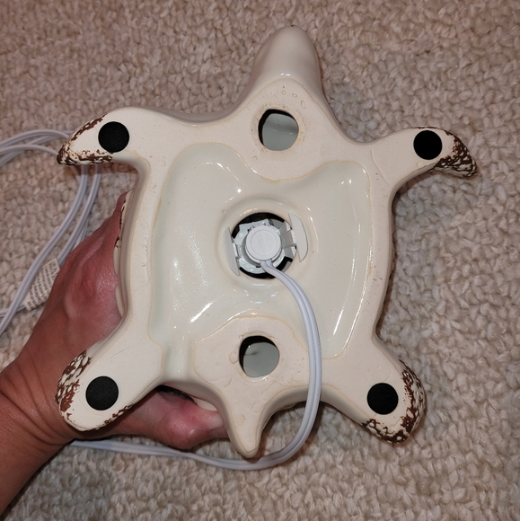 Pottery Turtle Side Accent Lamp Night Light Cream/Brown Sea life. - Picture 6 of 10